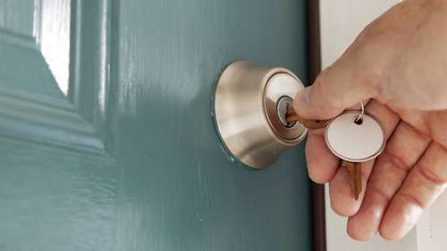 Desmistificando o Mundo das Fechaduras: Um Guia Completo para Evitar Travamentos e Inseguranças