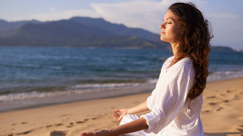 O Mar nos Sonhos: Desvendando os Mistérios das Águas Salgadas Noturnas