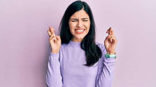 Rituais Populares para Atrair Boas Vibrações no Início do Mês