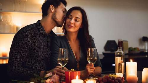 Vênus em Peixes: Uma Onda de Romance e Empatia Transforma o Cenário Amoroso e Emocional