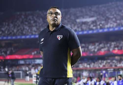 São Paulo mantém confiança em Roger Machado após derrota para o Palmeiras