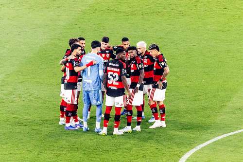 Vale a classificação! Confira a provável escalação do Flamengo para encarar o Estudiantes.