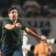 Abel Ferreira é multado pela Conmebol por chutar microfone; veja valores