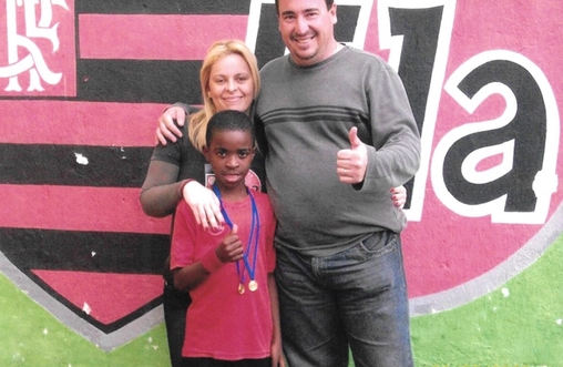 Uma das muitas medalhas que Vini Jr. ganhou em competições que participou na infância sob o comando de Cacau 