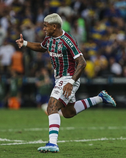 John Kennedy, do Fluminense, comemora gol na final da Libertadores