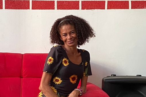 Maria Solange passou 12 anos usando crack, se reabilitou e hoje usa sua influ&ecirc;ncia para mudar vidas