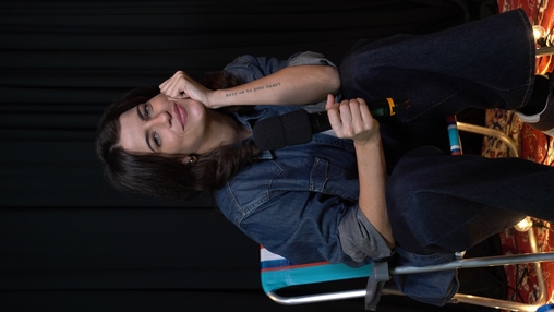 Maria Bopp &eacute; a apresentadora da segunda temporada do Sonora F&atilde; Cast