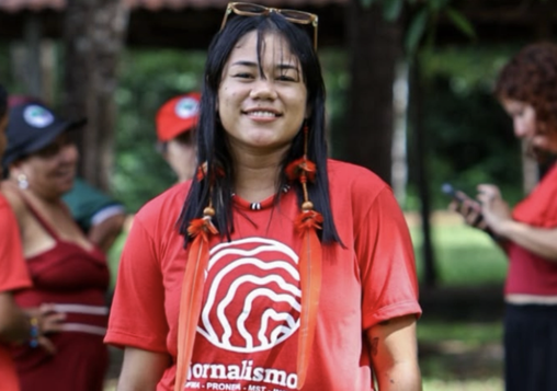 Lara Tiffany Alves Ferreira se considera de esquerda e defende lutas por mulheres de comunidades tradicionais