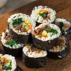 Kimbap: aprenda a fazer o 'sushi coreano' em casa