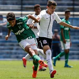 Palmeiras contrata promessa que estava no Corinthians