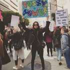 Thaila Ayala reforça protesto feminino contra Trump nos EUA