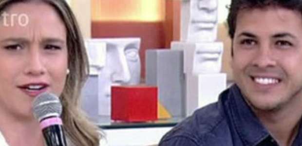 Fernanda Gentil posa com o ex-marido e é chamada de fenômeno