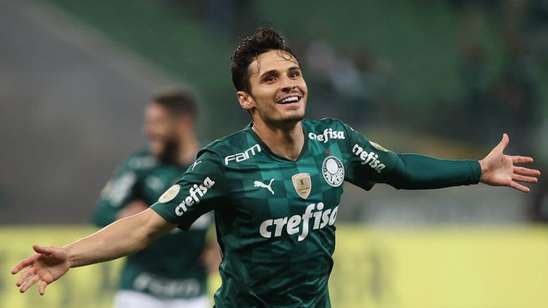 Raphael Veiga termina Brasileirão como segundo maior pontuador do Cartola
