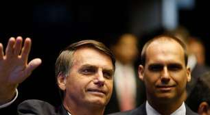 Bolsonaro diz ter feito Pix de R$ 2 milhões a Eduardo Bolsonaro, que está nos EUA