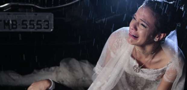 Em Família: Laerte leva tiro após se casar; veja fotos