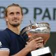 Zverev vence batalha contra Cobolli e é campeão de Roland Garros