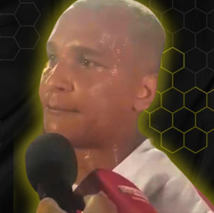 Deyverson se manifesta após ser xingado pela torcida do Sport