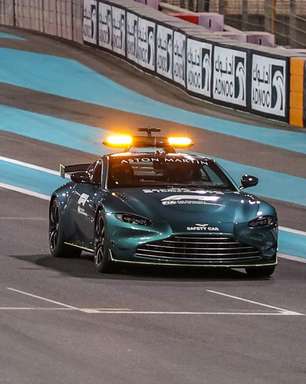 F1: Mercedes protesta após Verstappen derrotar Hamilton