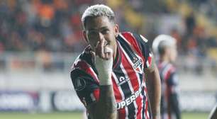 São Paulo vira contra o Cobresal e garante vaga nas oitavas da Libertadores