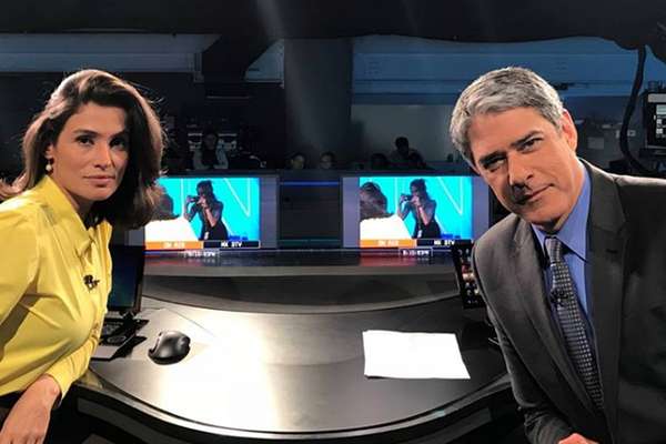 Renata Vasconcellos e William Bonner, do ‘JN’: acusação de falta de imparcialidade não prejudica audiência do telejornal.