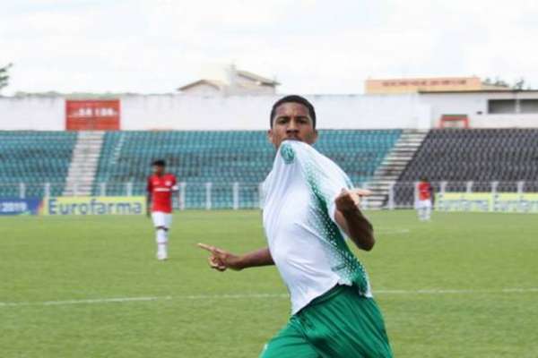 Quem é Matheus Davó? Conheça o possível reforço alvinegro que divide opinião da torcida