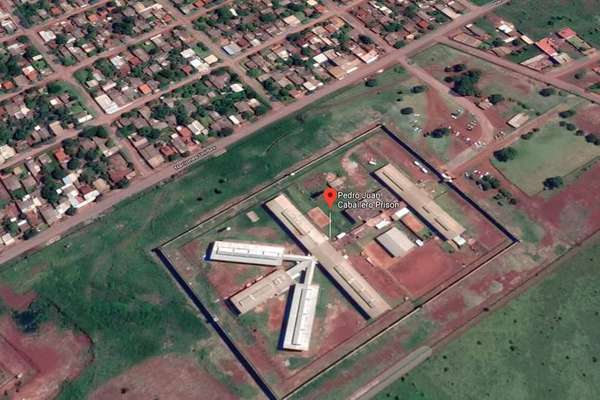 Vista aérea da Penitenciária Regional de Pedro Juan Caballero, na fronteira do Paraguai com o Brasil