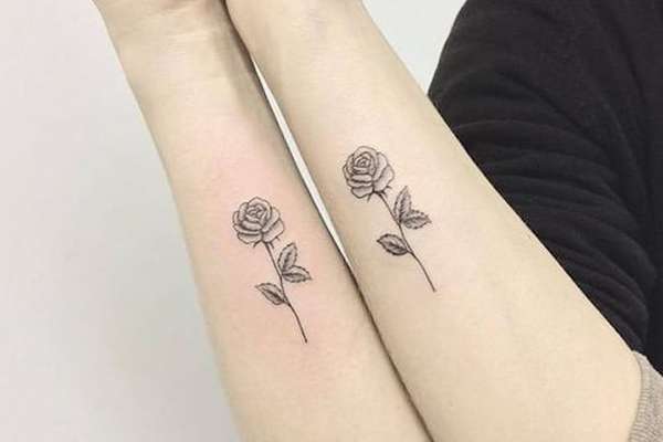 Featured image of post Tatuagem Gratidão Com Flor No Braço