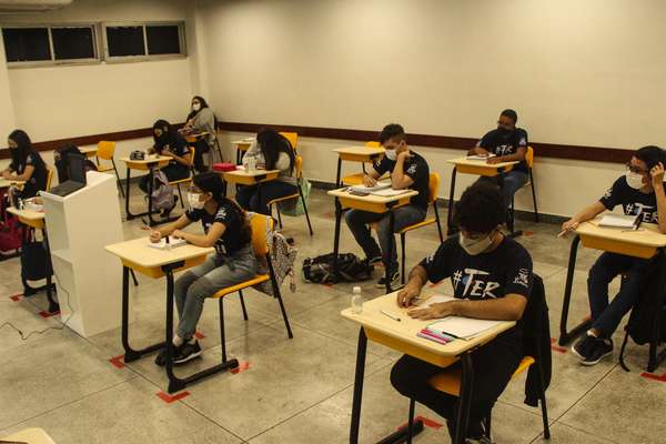 Aulas em escolas particulares de Belém também foram suspensas