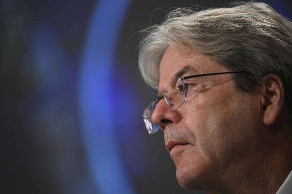 EPA / Ansa Paolo Gentiloni é ex-primeiro-ministro da Itália