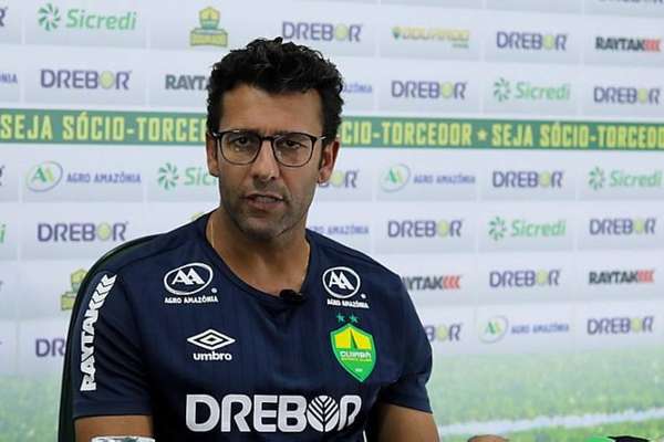 Valentim Nega Caso Com Mulher Do Presidente Do Cuiaba