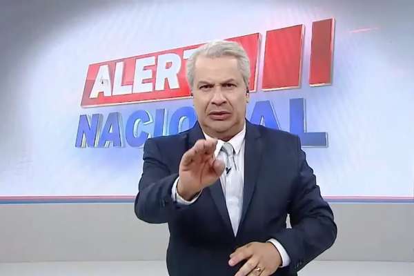 Sik&ecirc;ra J&uacute;nior vira alvo de boicote nas redes sociais