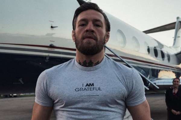 Conor McGregor fez proposta para comprar o Chelsea (Foto: Reproduo/Instagram/@thenotoriousmma)