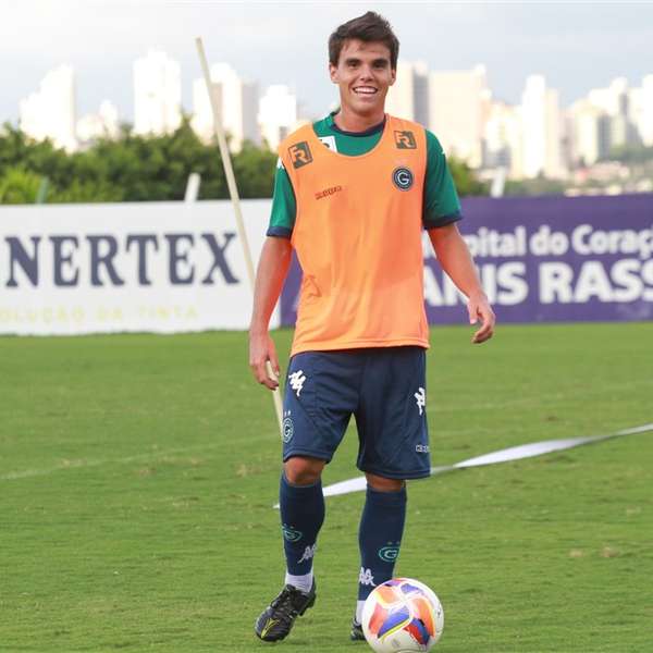 Volante do Goiás deve ser 1º reforço do Palmeiras para 2016; São Paulo tenta atravessar o negócio