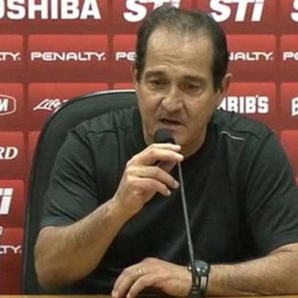 Muricy reconhece começo difícil no Nacional, mas vê time preparado