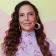 "Não me vejo longe dos palcos, porque não me vejo longe da música", diz Ivete