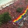 Apoiadores de Lula vão às ruas em manifestação em Copacabana, no Rio