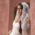 Isabella Arantes apostou em vestido de inspiração espanhola com renda rebrodê