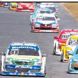 Stock Car fez história com 1ª corrida internacional há 20 anos