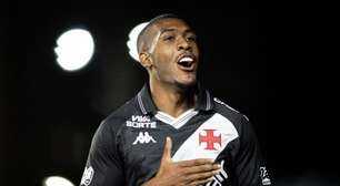 Rayan, do Vasco, é eleito a revelação do Brasileirão 2025