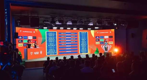 Copa do Brasil sorteia confrontos da oitavas de final e pode ter clássicos; veja horário