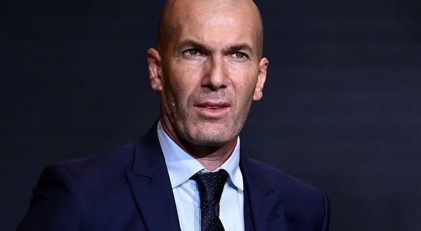 Oficialização de Zidane na França depende de aval estatal na parte financeira; entenda