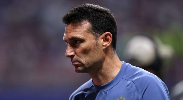 Argentina e Espanha se enfrentam com destaque para a relação entre os técnicos