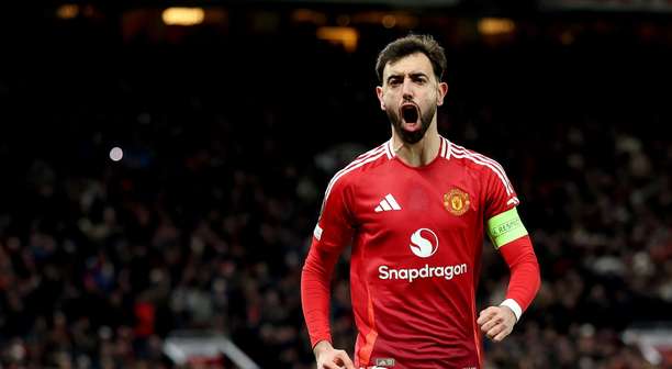 Bruno Fernandes faz história na Inglaterra após renovação com United