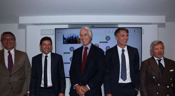 Volta de Mancini à Itália pode custar cargos de Maldini e Leonardo; entenda