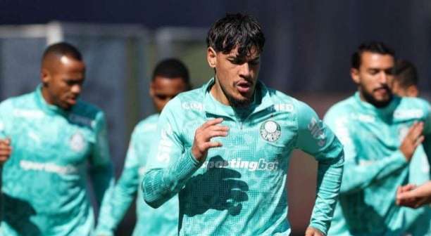 Gustavo Gómez tem lesão muscular e desfalca o Palmeiras na Copa do Brasil