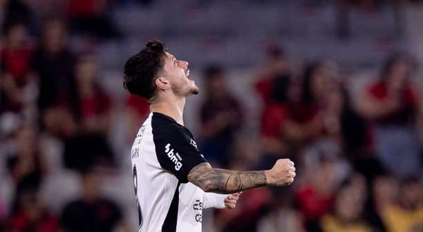Garro aposta em força da Fiel para buscar classificação na Copa do Brasil