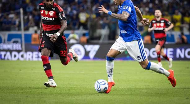 Cruzeiro encara o Flamengo no Maracanã por vaga nas quartas da Libertadores