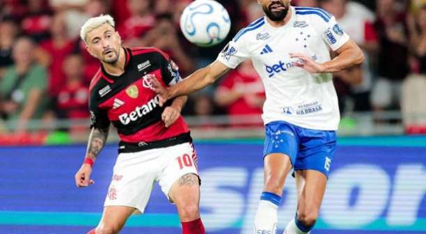 Fabrício Bruno analisa derrota do Cruzeiro e resume: "Descuido"