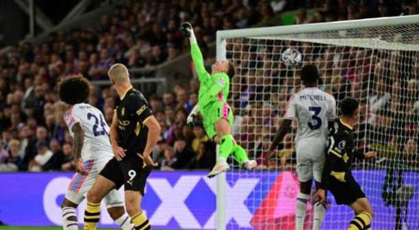 Manchester City vai até Londres e goleia o Crystal Palace