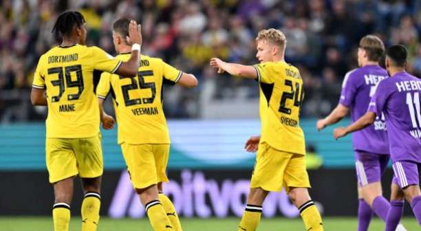 Dortmund goleia time da quinta divisão e avança na Copa da Alemanha
